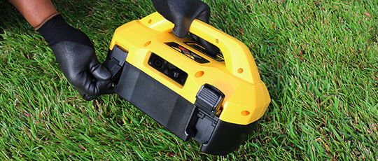 Loc3 Series 5 Watt Broadband Transmitter Multi Frequency Outdoor Use